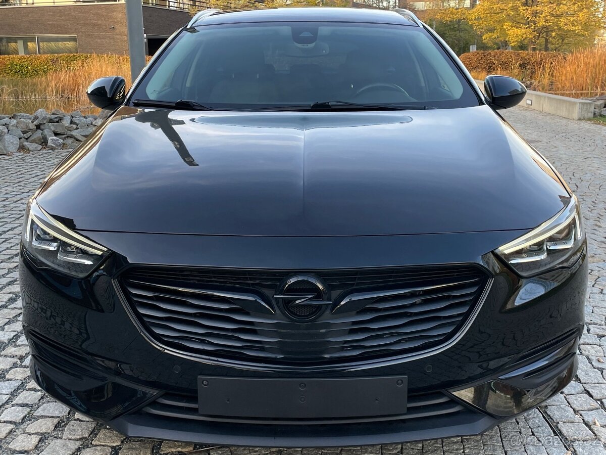 Opel Insignia 2.0CDTI 125KW KAMERA FULL LED VÝHŘEV SERVISKA