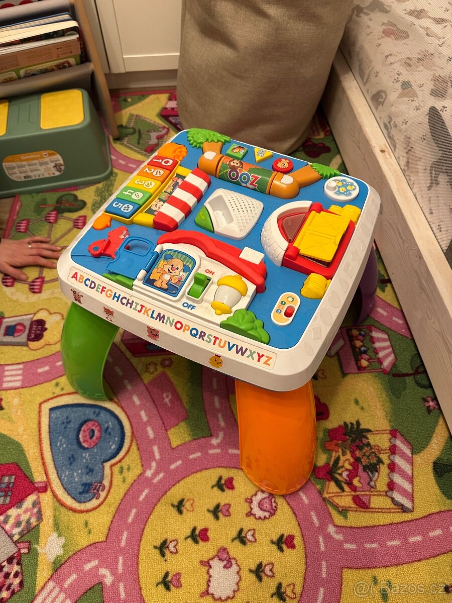 Fisher Price Stoleček