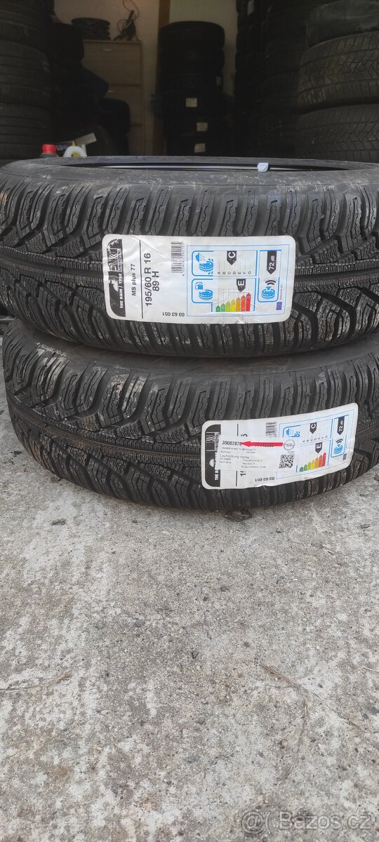 195/60 R16 + plech Uniroyal