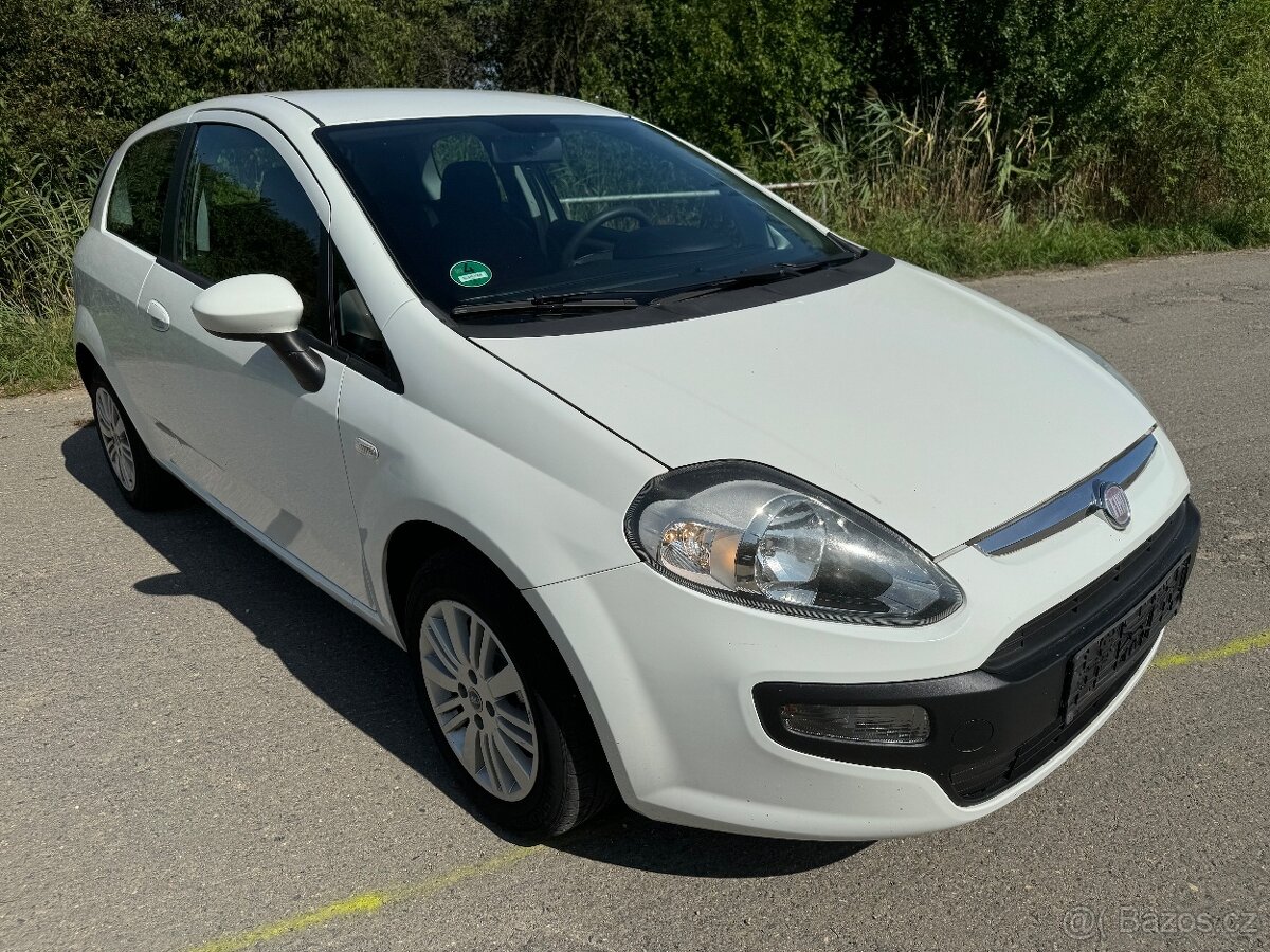 Fiat Grande Punto Evo 1.4 57kw, PO SERVISU,NOVÁ STK,KLIMA