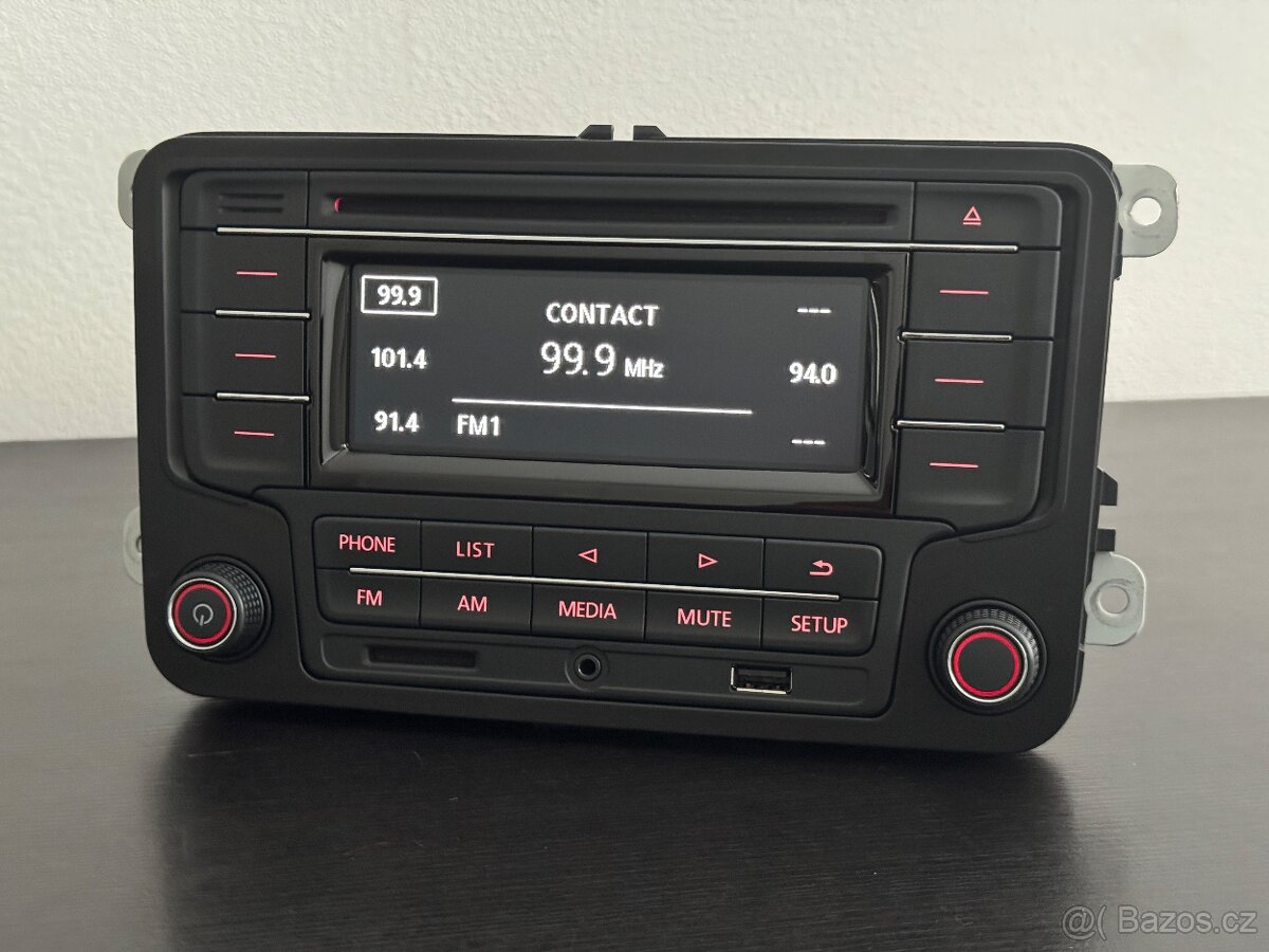 VW ŠKODA AUTORÁDIO RCN210 BLUETOOTH USB AUX MP3 HF