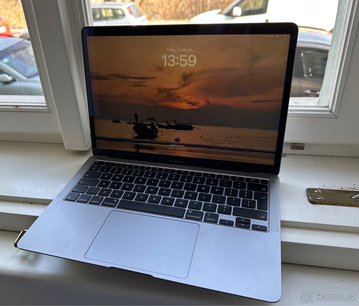 MacBook Air M1 8/256GB baterie 92%