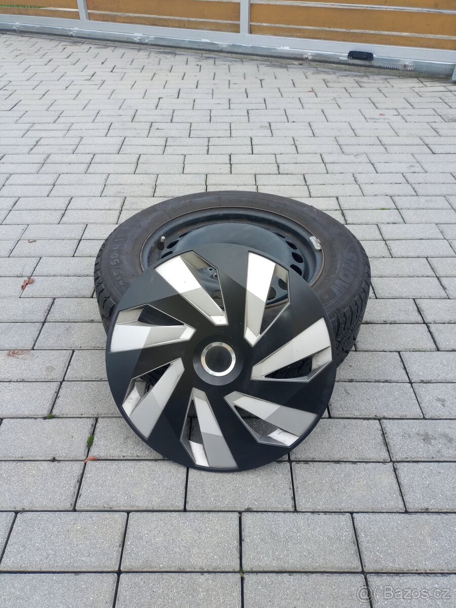 Zimní komplety pneu 215/60 R16 disky 6,5x 5x112 et41