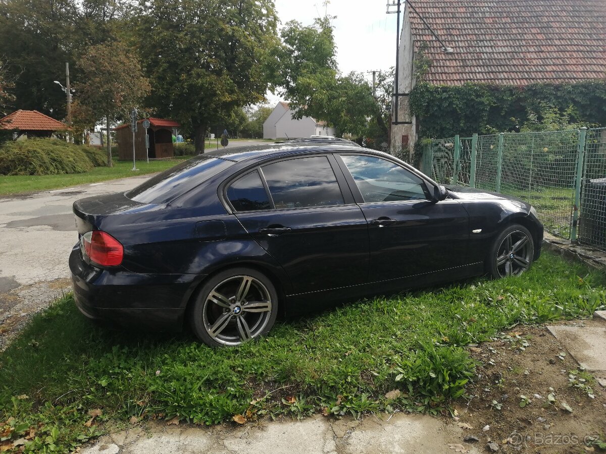 Bmw e90 nepojizdné