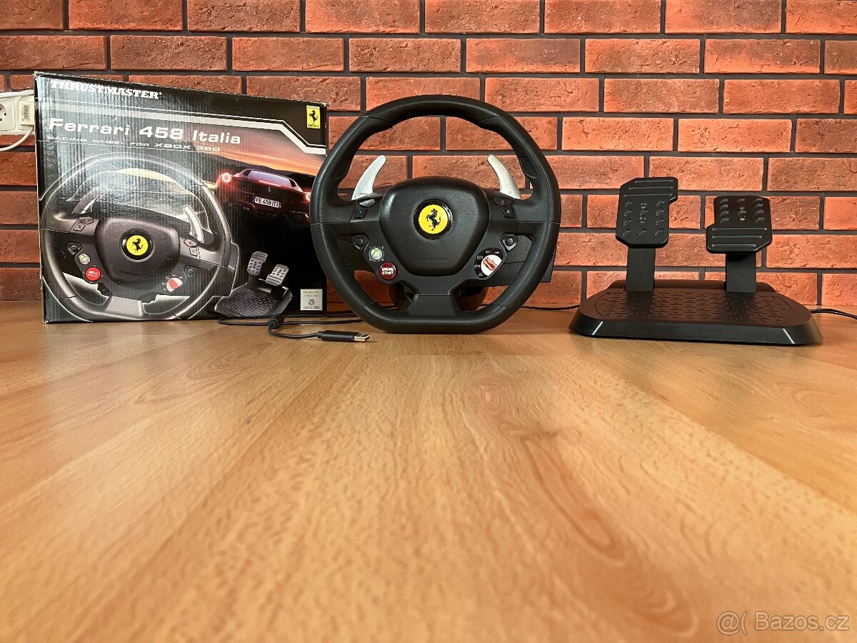 Volant Thrustmaster Ferrari 458 Italia