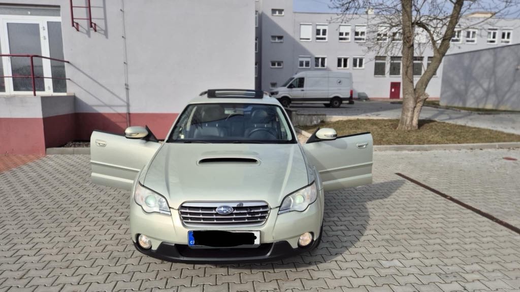 Subaru  Outback, 3.0i  H6 180kw  facelift 2007