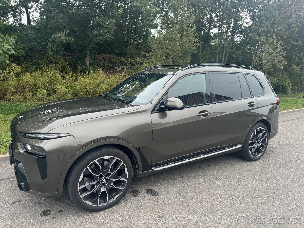 BMW X7, 4.0 xd, facelift individual, koup Čr