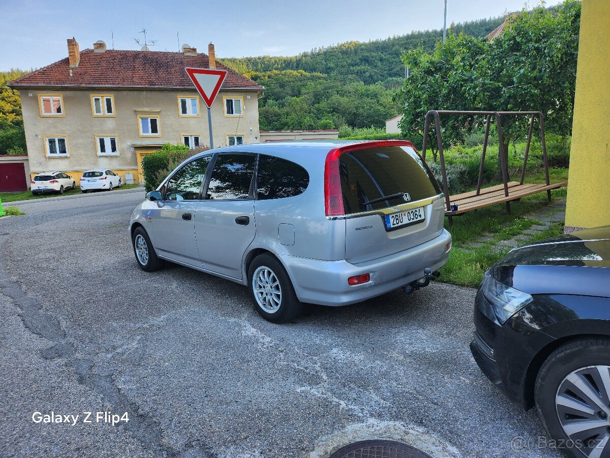 Honda stream 1.7 STK 26 , 7 míst