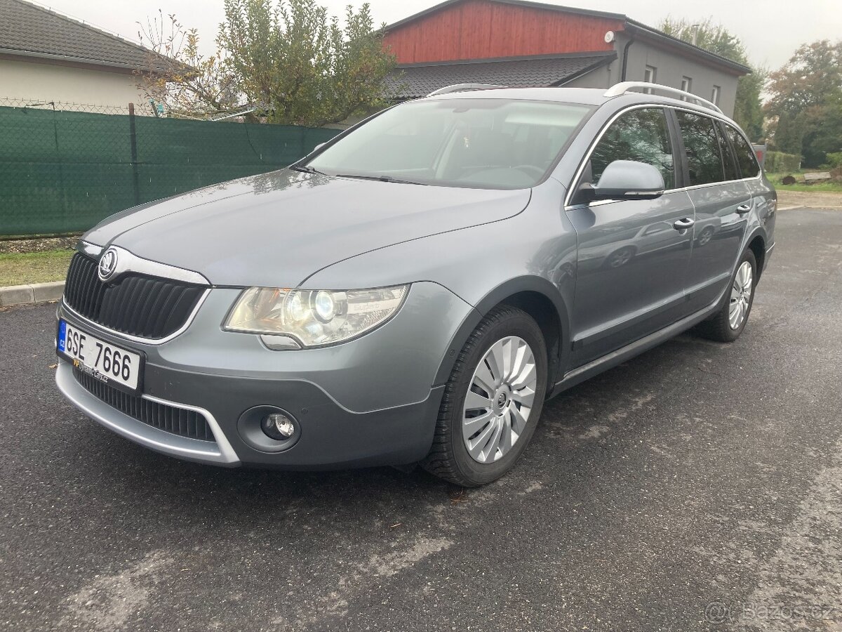 Škoda Superb 2 kombi 2,0 TDI 4x4 DSG Outdoor