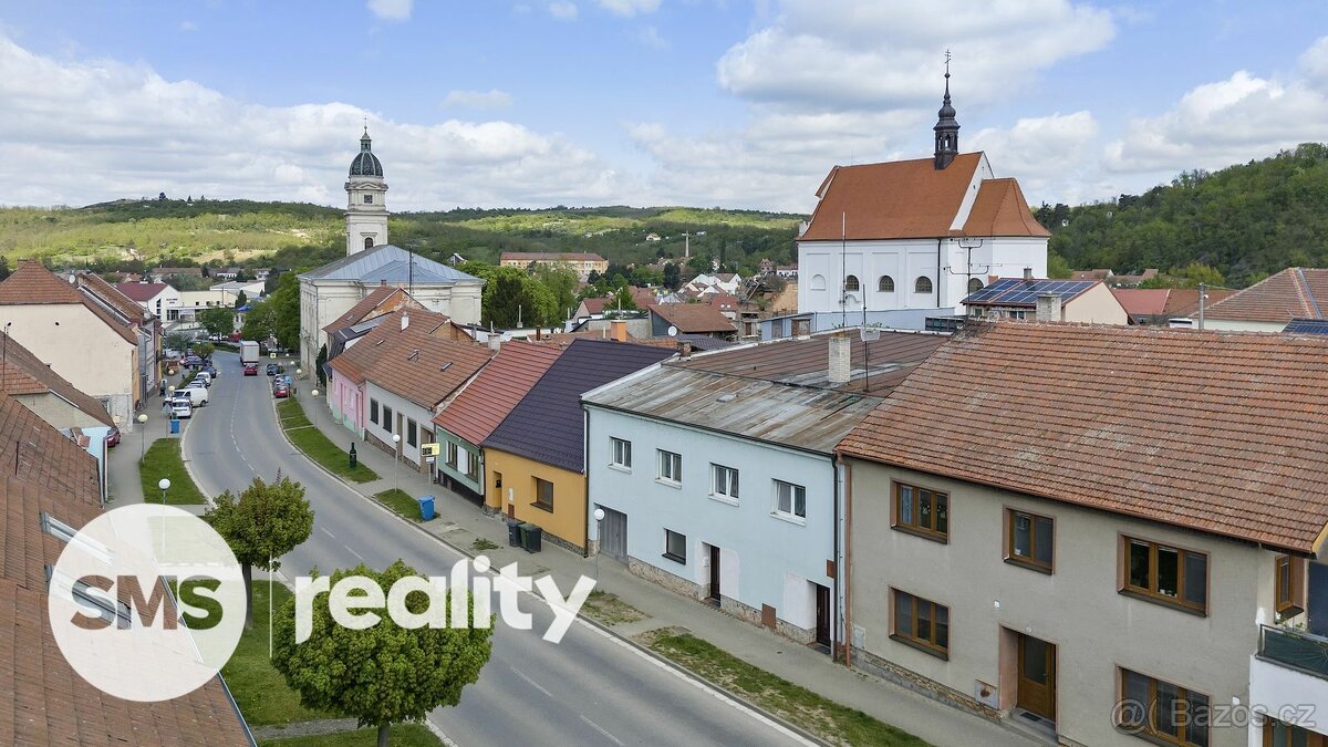 Prodej bytového domu - Dolní Kounice