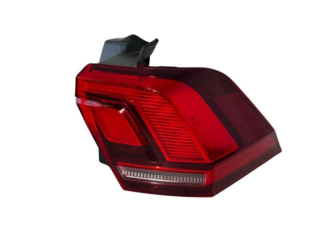 LED pravé zadní vnější světlo 5NA945096D VW Tiguan Allspace