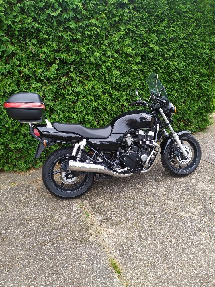 HONDA CB 750