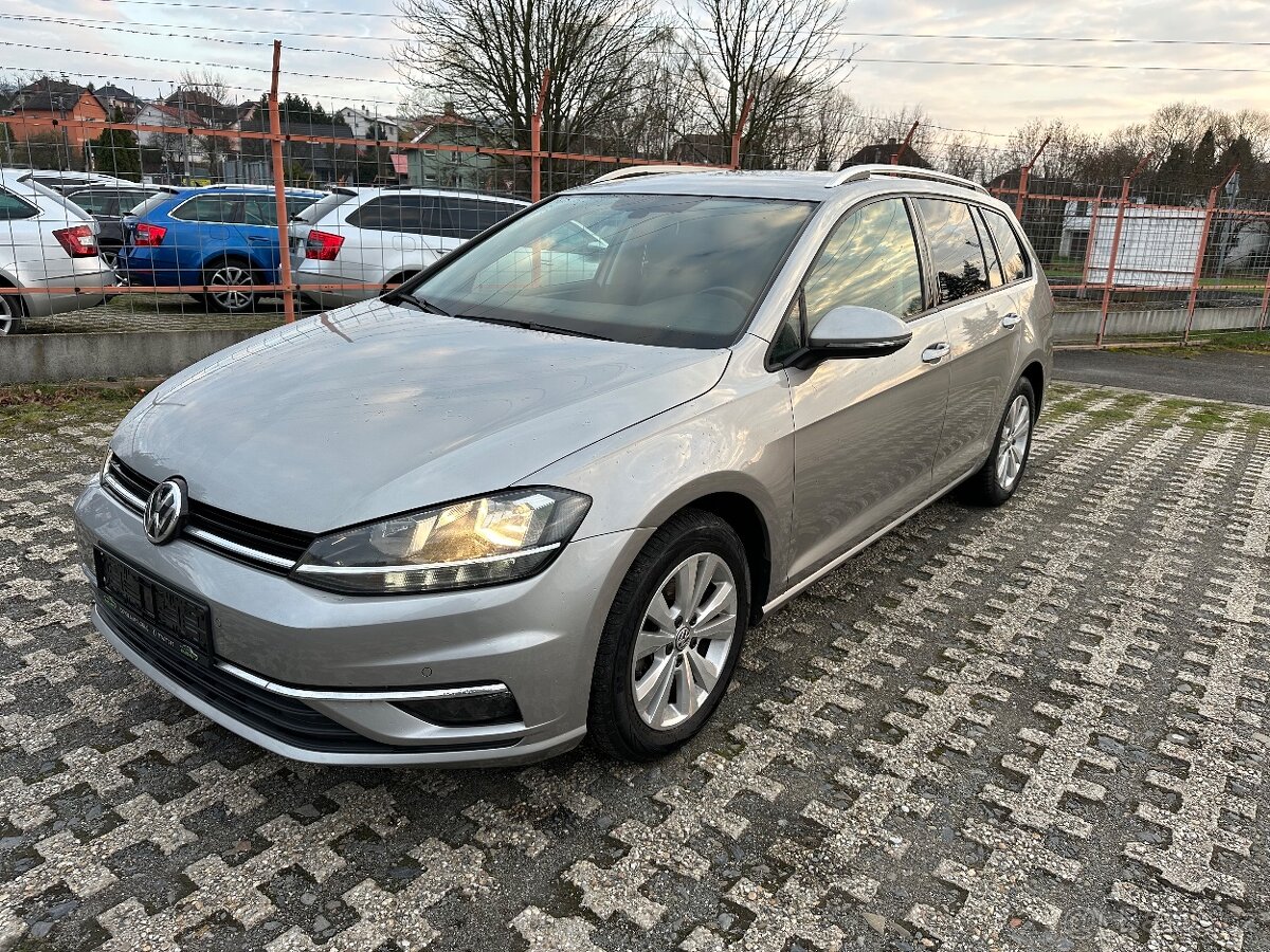 Vw Golf 2019,1 majitel  Dsg, plna servisni historie