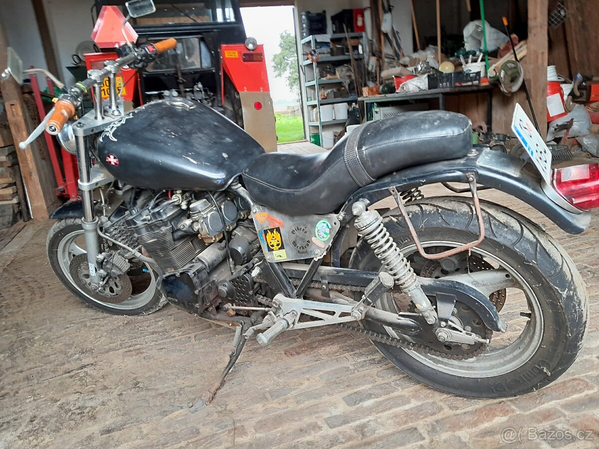 Suzuki GSF 600