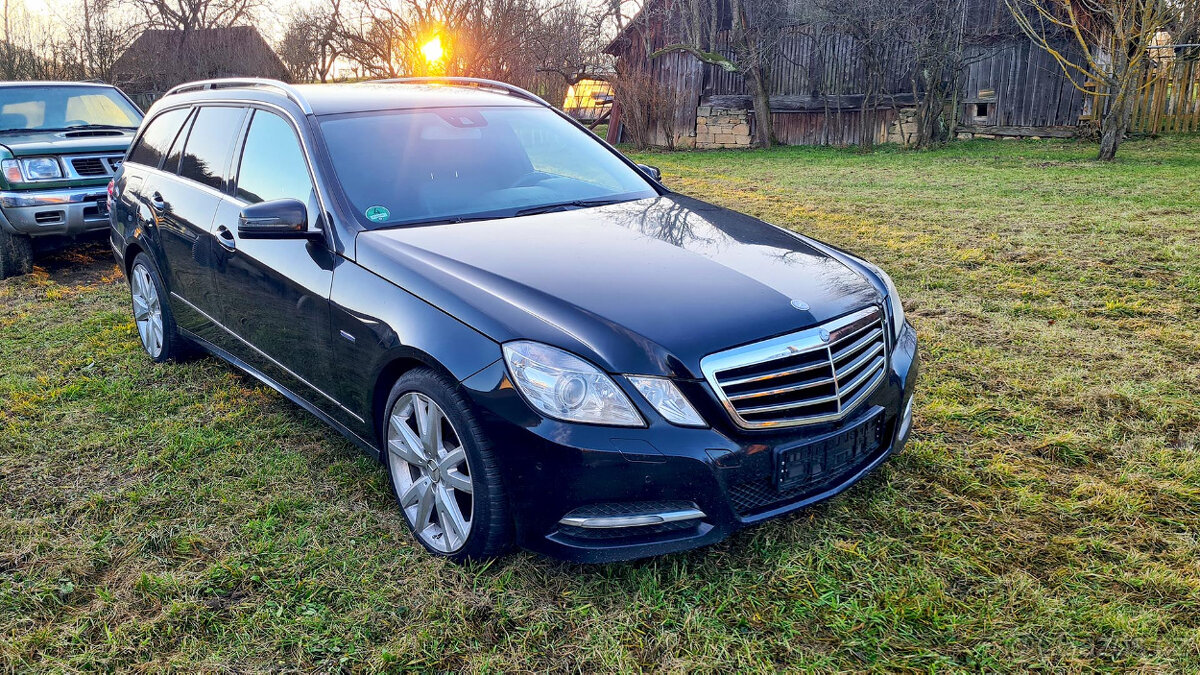 Mercedes S212 E 350 CDI 195kW - porucha