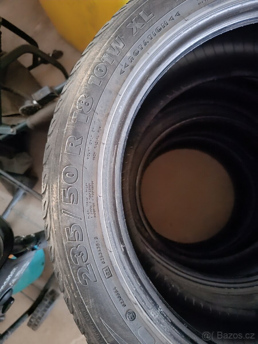 235/50 R18