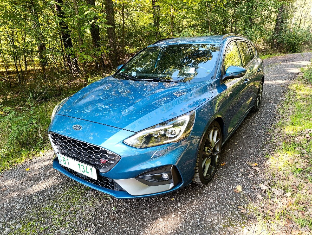 Ford Focus 2.3 ST 206kw