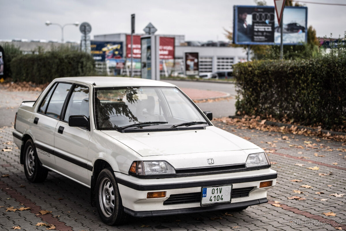 Honda Civic Si sedan, Japonsko JDM, 1.6 135 PS, r.v. 1985