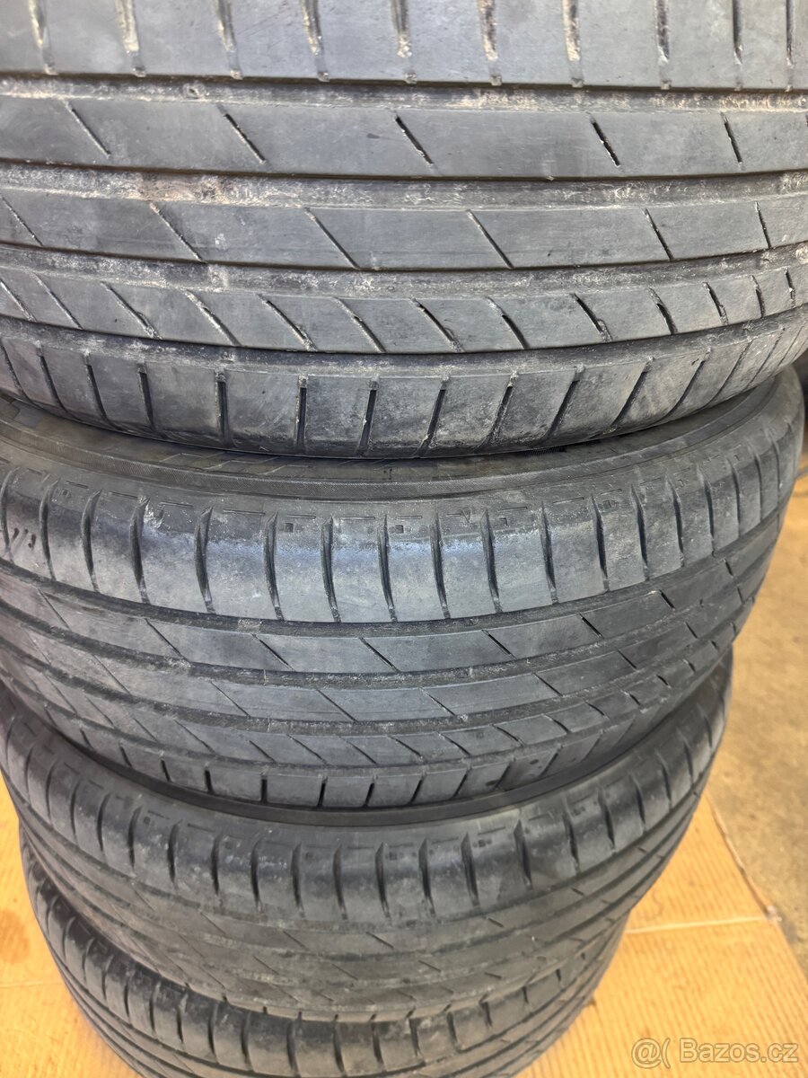 Letní pneu Kumho 205/60 R16