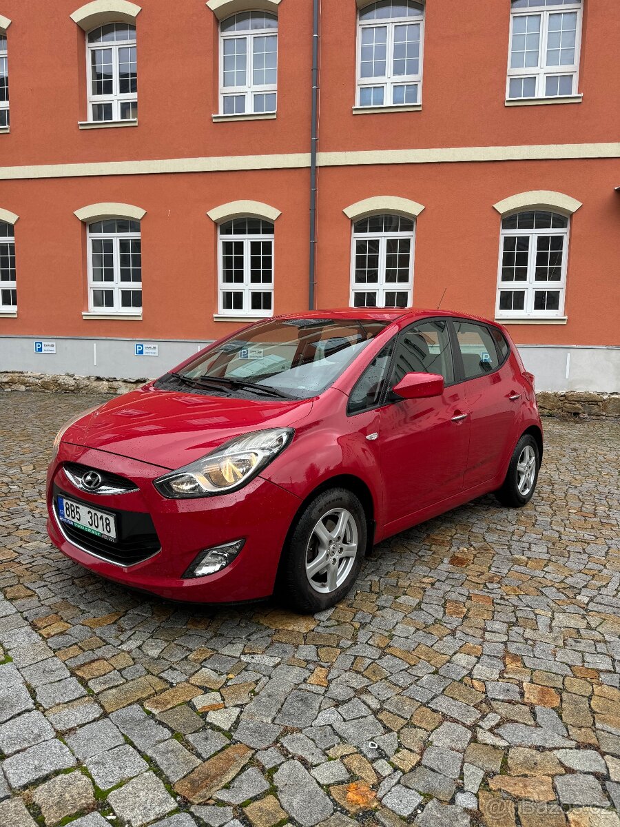 Hyundai IX20 1.6i TRIKOLOR