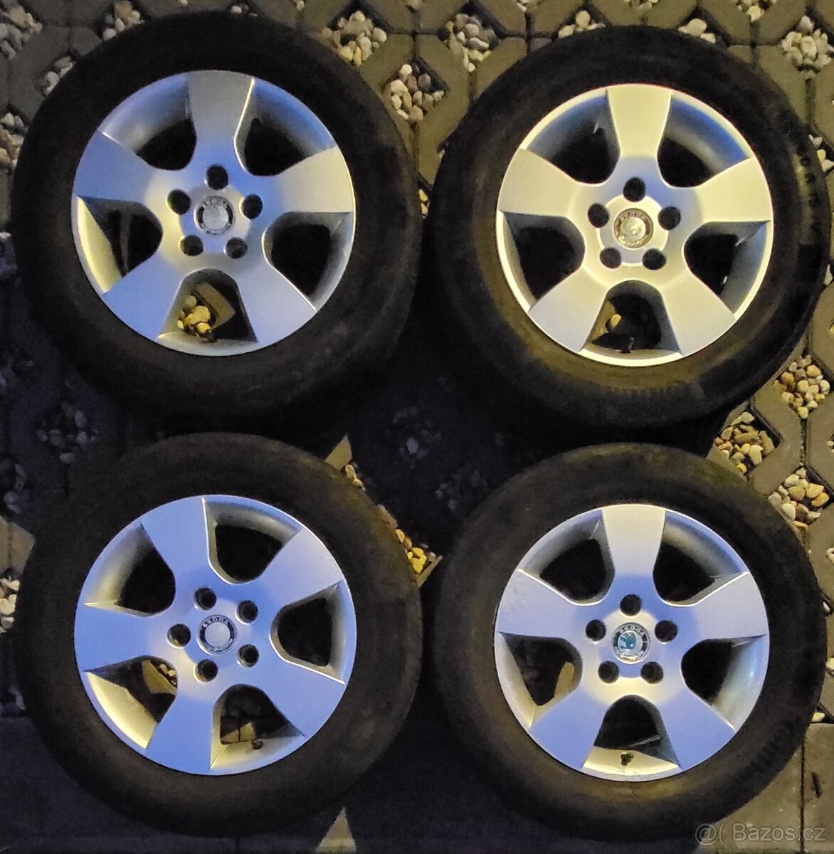 Alu kola originál ŠKODA R15, 5 x 112.