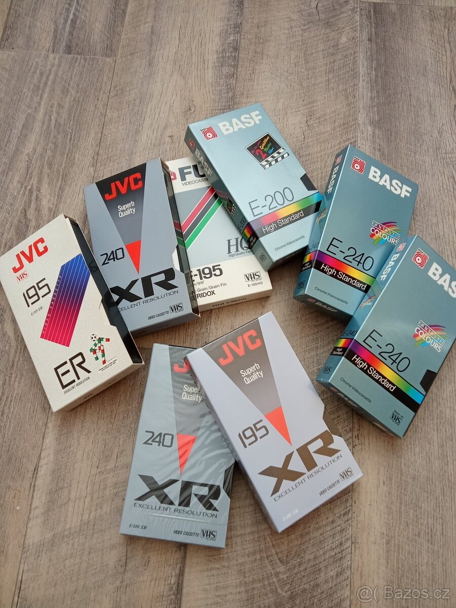 VHS prázdné , nové, komplet 8kusů BASF, JVC, FUJI videokazet