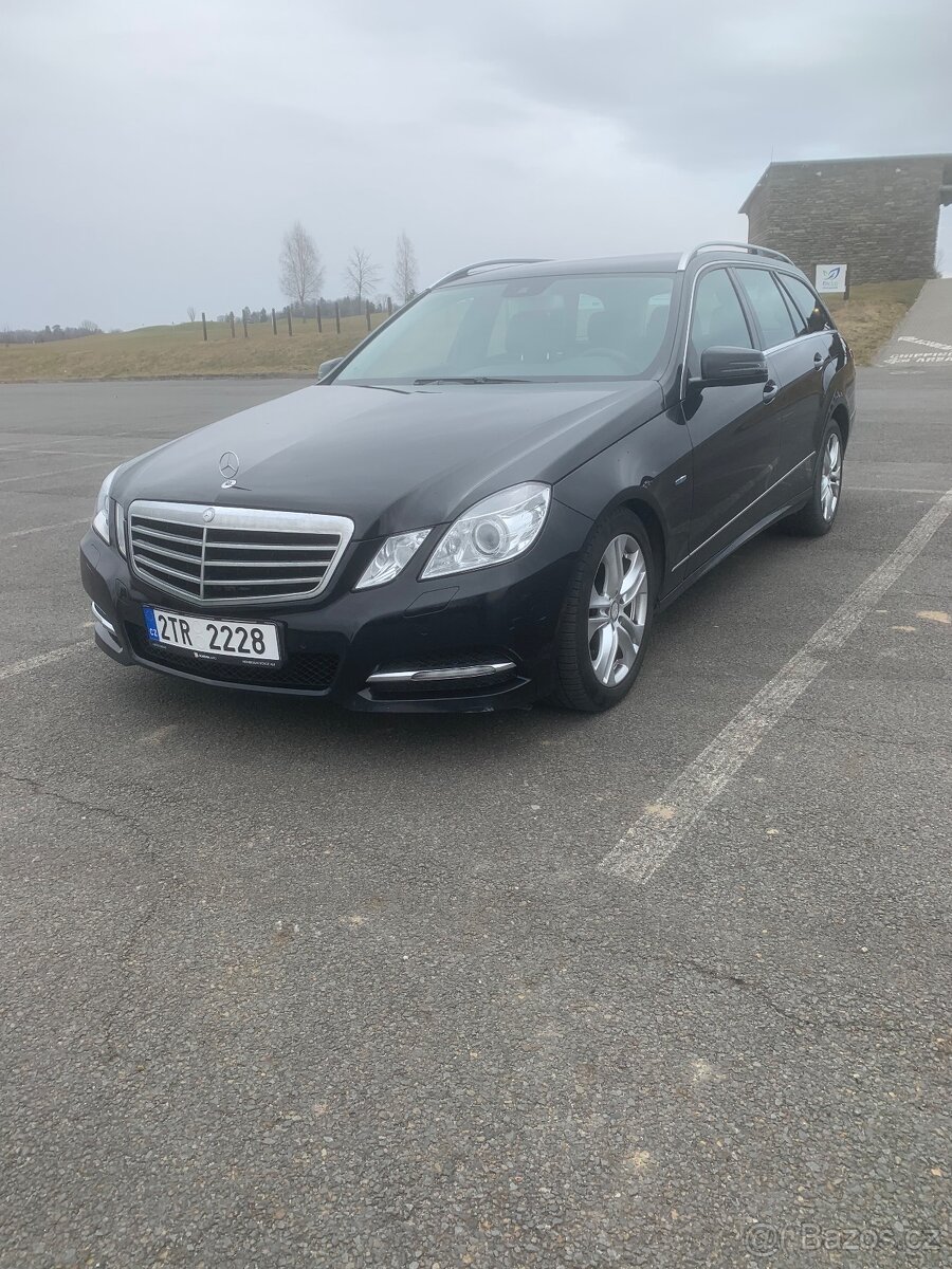 E 250CDI 4MATIC 150KW AUTOMAT KOMBI