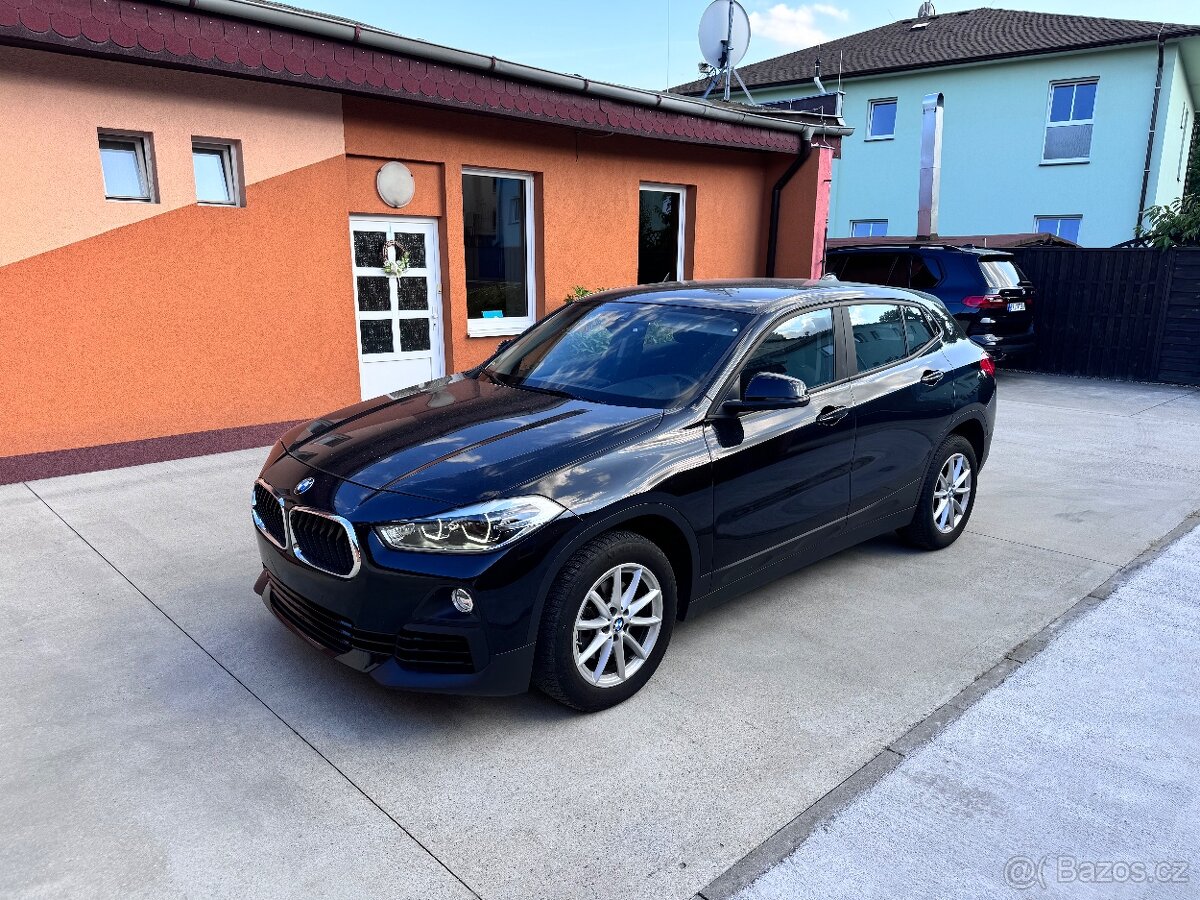 BMW X2 | 1.8i | sDrive | 56.000 km | DPH | LED | El. kufr