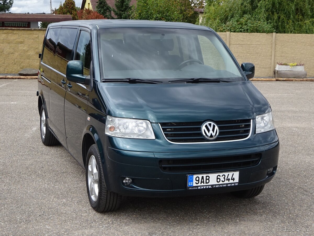 VW Caravelle 2.5 TDI 4x4 r.v.2008 serviska DPH (128 KW)