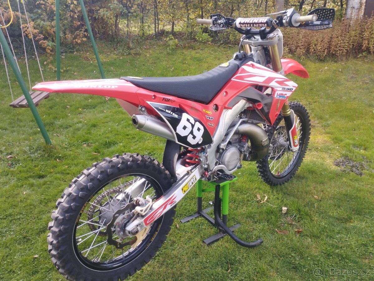 Honda cr250r