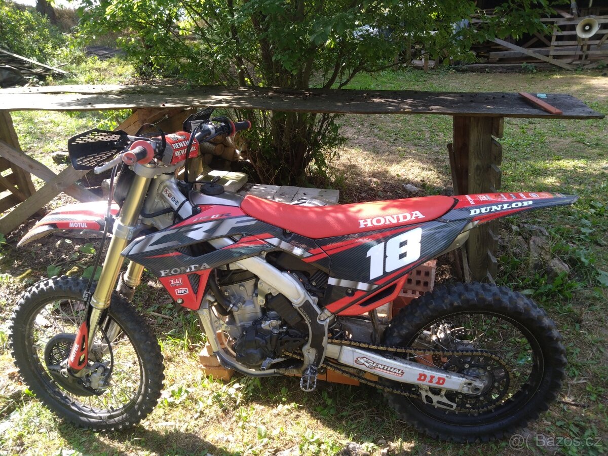 Prodám Hondu crf 250 rr