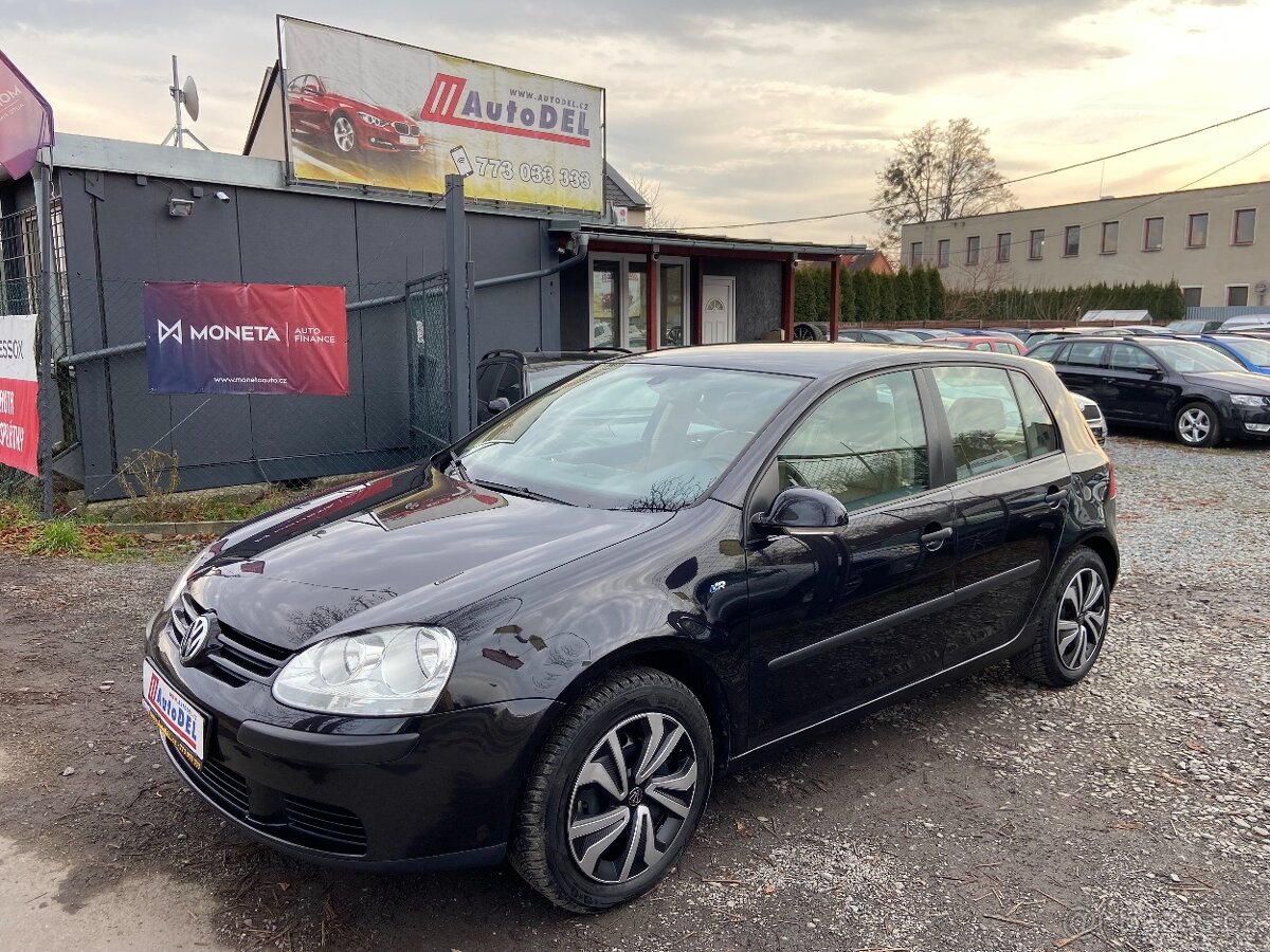 VW Golf 1.4 i Tempomat, Kůže, Výhřev