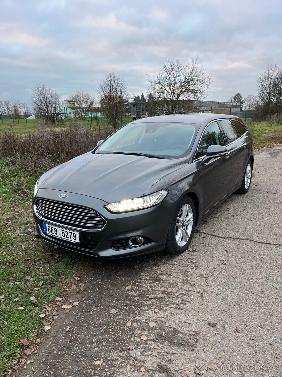 Ford Mondeo 2.0TDCi 110kW, el. kufr, vyhř. volant a č. sklo