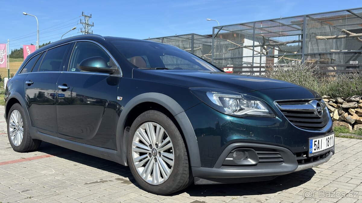 Opel Insignia Contry Tourer, Plná výbava, Kůže, Automat, 4x4