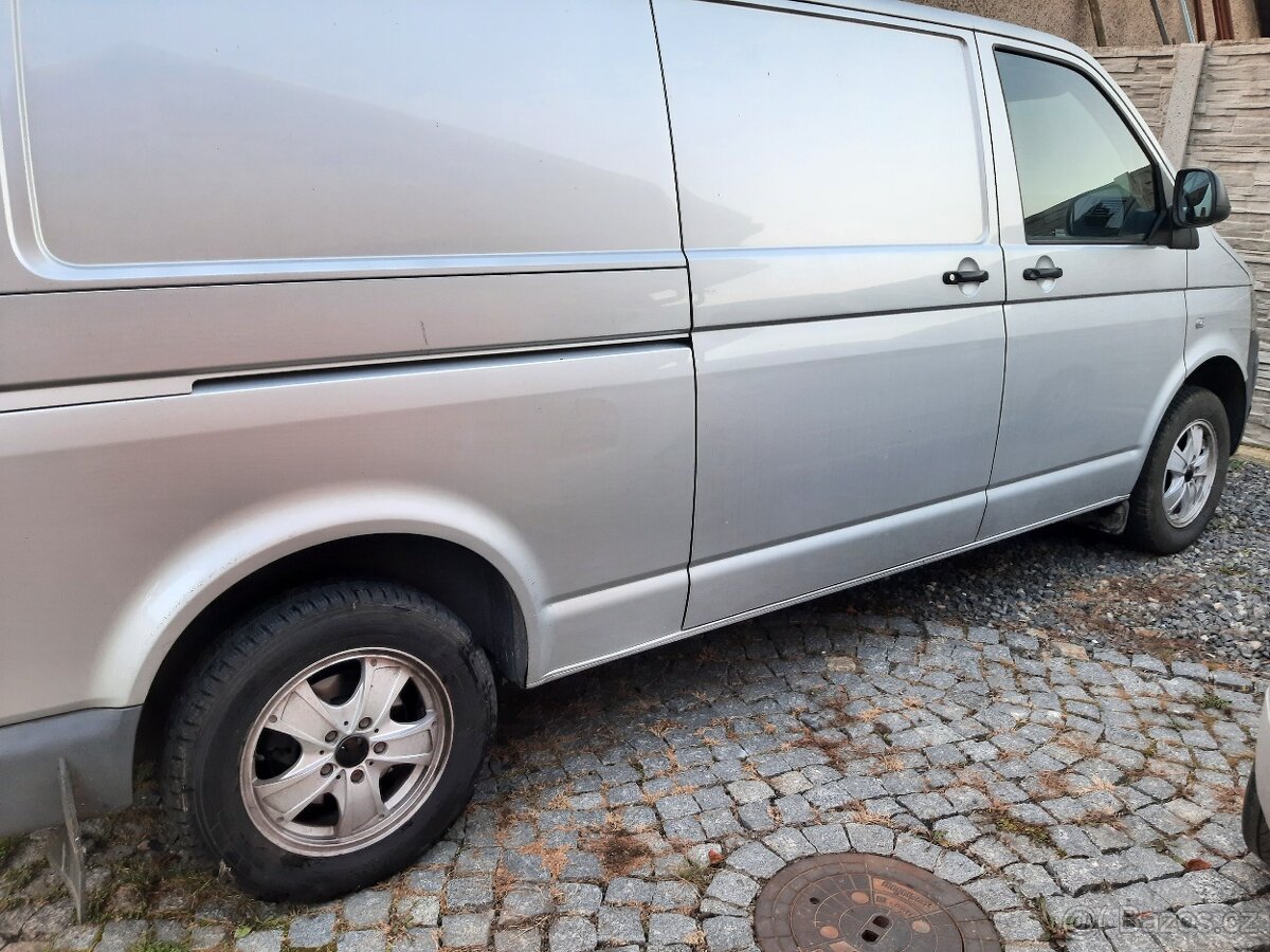 Vw transporter T5 2.0i cng odpočet DPH.