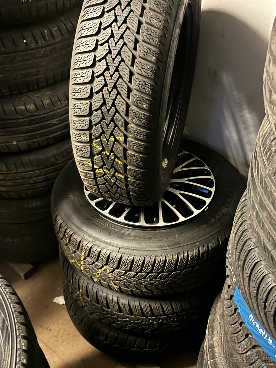 195/66 R15 zimní Dunlop 7mm s disky