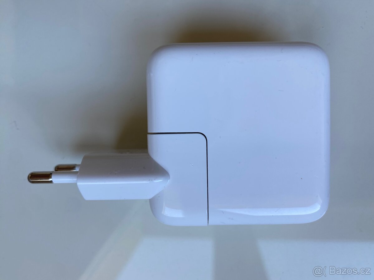 Nabíječka Apple 30W, USB-C  (MW2G3ZM/A) bílá originál