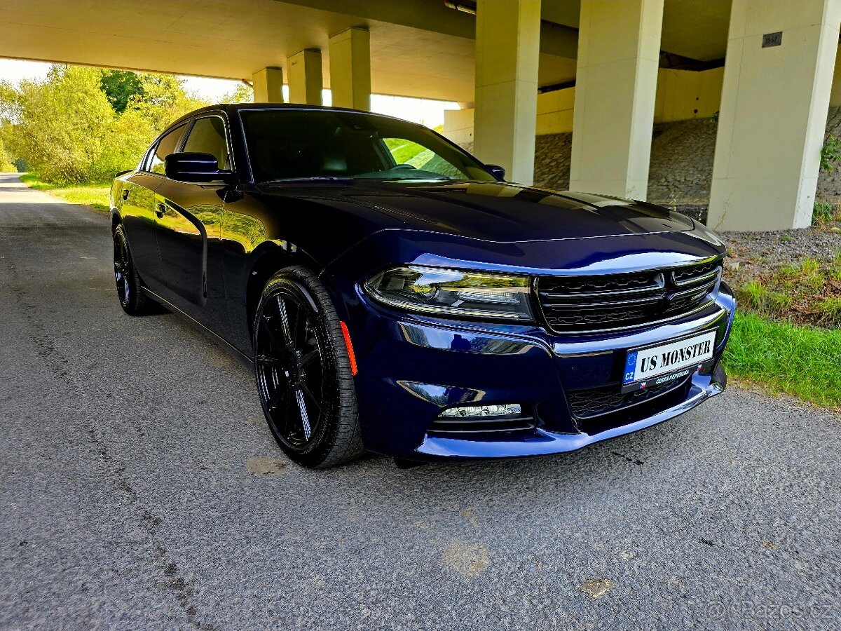 Dodge Charger, 5.7 Hemi ODPOČET DPH RADAR