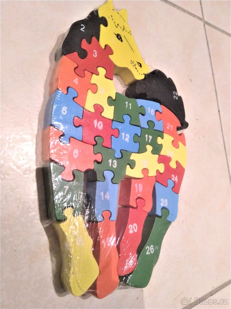 VZDĚLÁVACÍ KONÍK DŘEVĚNÉ PUZZLE ABECEDA (ZABALENÝ)