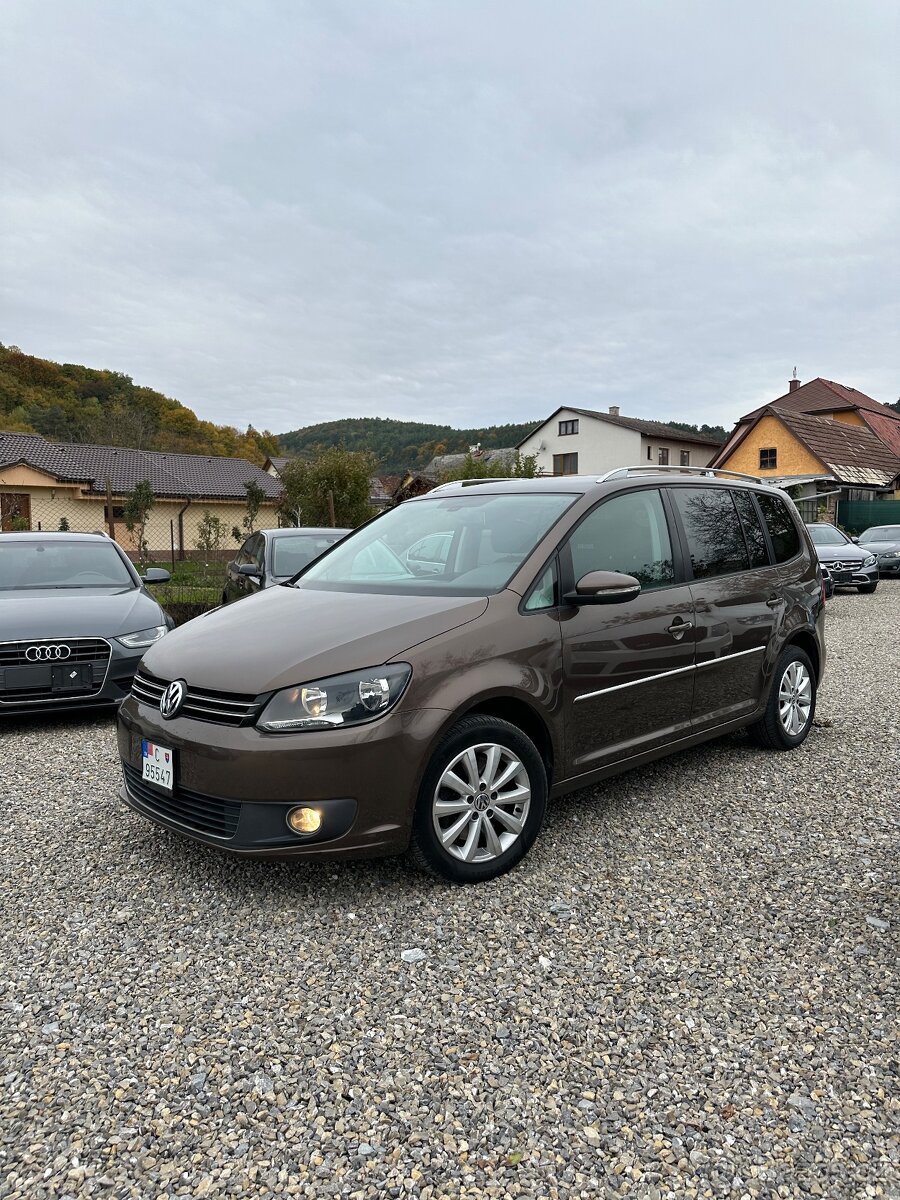 Volkswagen VW Touran 2.0 TDI 103kw Highline,Navi,Bluetooth