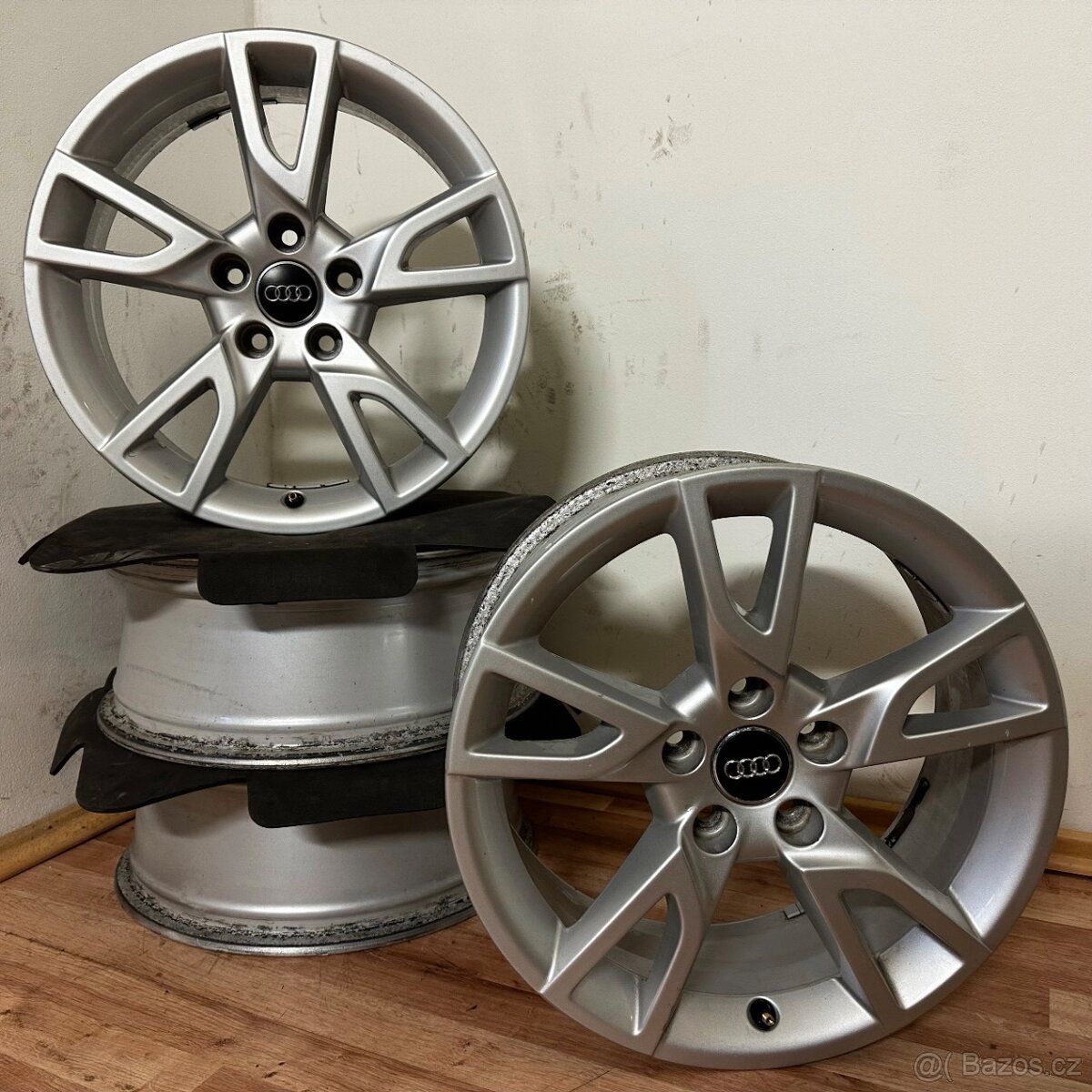 AUDI Q3 / VW TIGUAN 5x113 R17 ET33 (6,5Jx17) 57,1mm