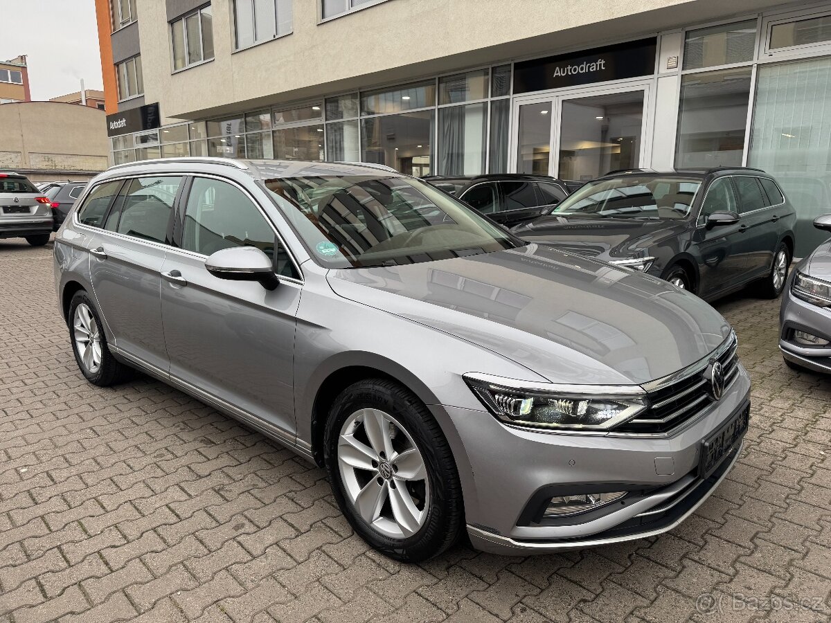 VW Passat B8 2.0TDI 110kW DSG Kamera Navi ACC ERGO Matrix