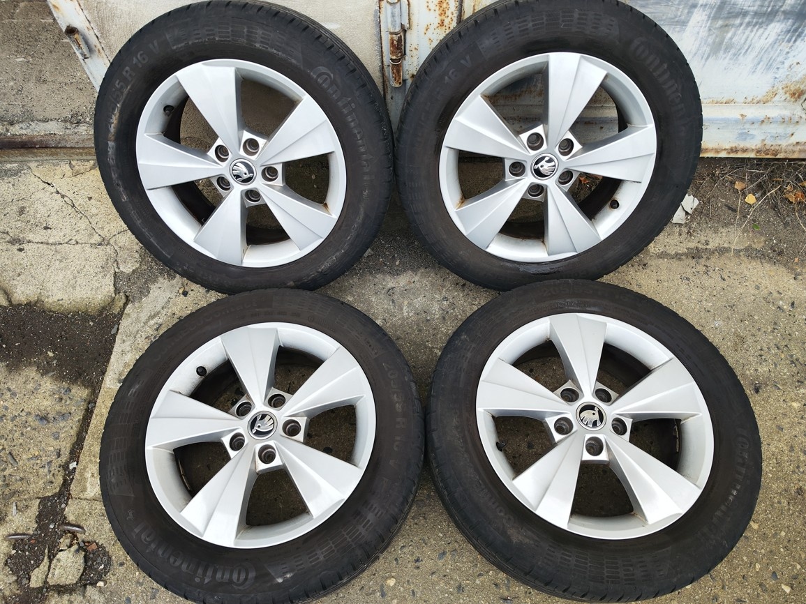 16"letní alu sada Velorum 5x112 origo Škoda Octavia 3 Golf 7