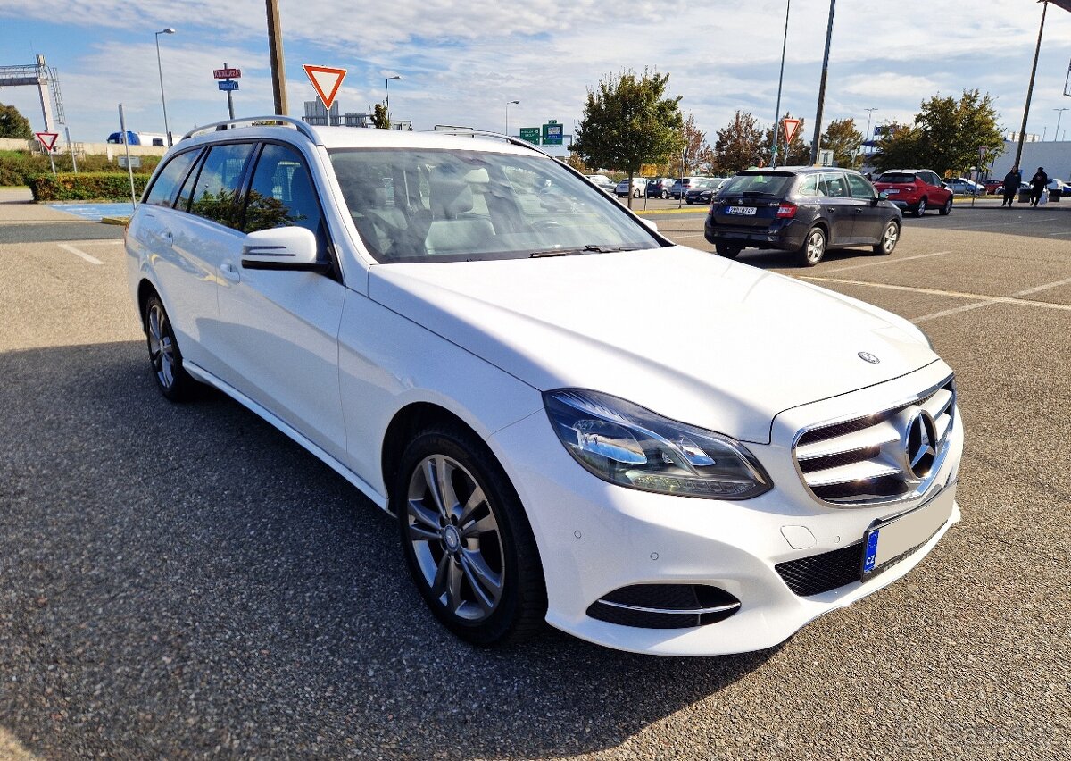 MB E250CDI 150KW 2014 4MATIC-LED-ZIMNÍ PNEU NAVI. PERF.STAV-