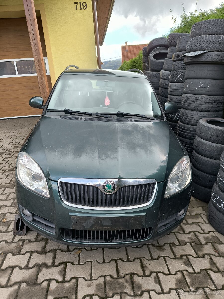 Náhradní díly ze Škoda fabia 2, 5J, 1.4 59kw, 2008, kombi