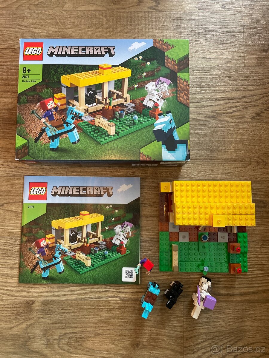 LEGO® Minecraft™ 21171 Koňská stáj