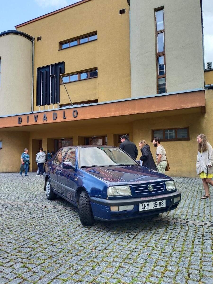 VW Vento 1.8 55kw z filmu Jackpot originál