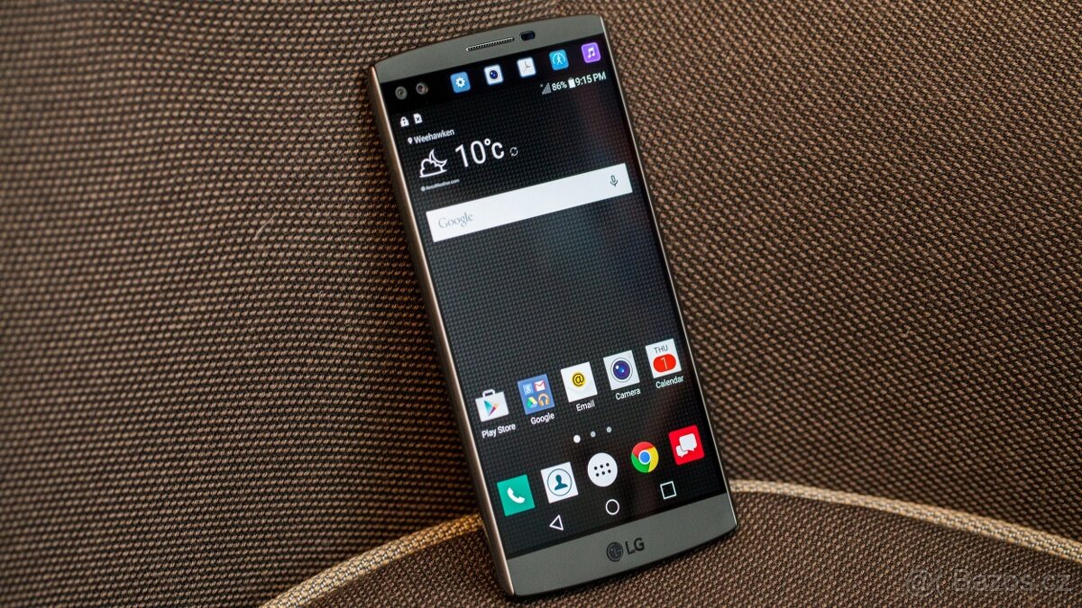 LG V10