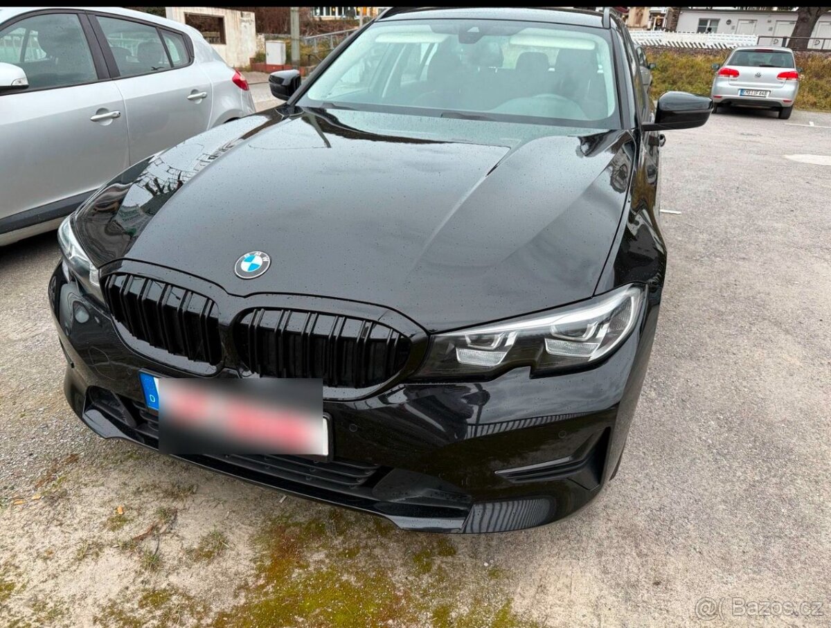 BMW 330e  hybrid