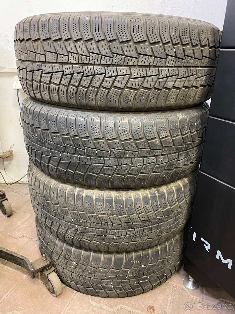 Zimní pneu 205/55R16 General Altimax Winter 3